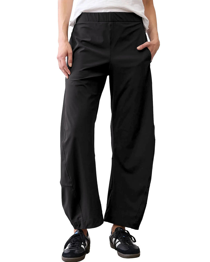 Solid Color Hanging Pocket Cropped Pants