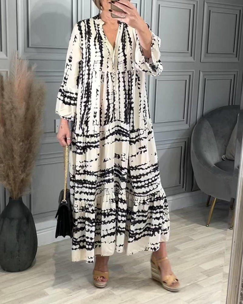 Contrast print bell sleeve casual dress