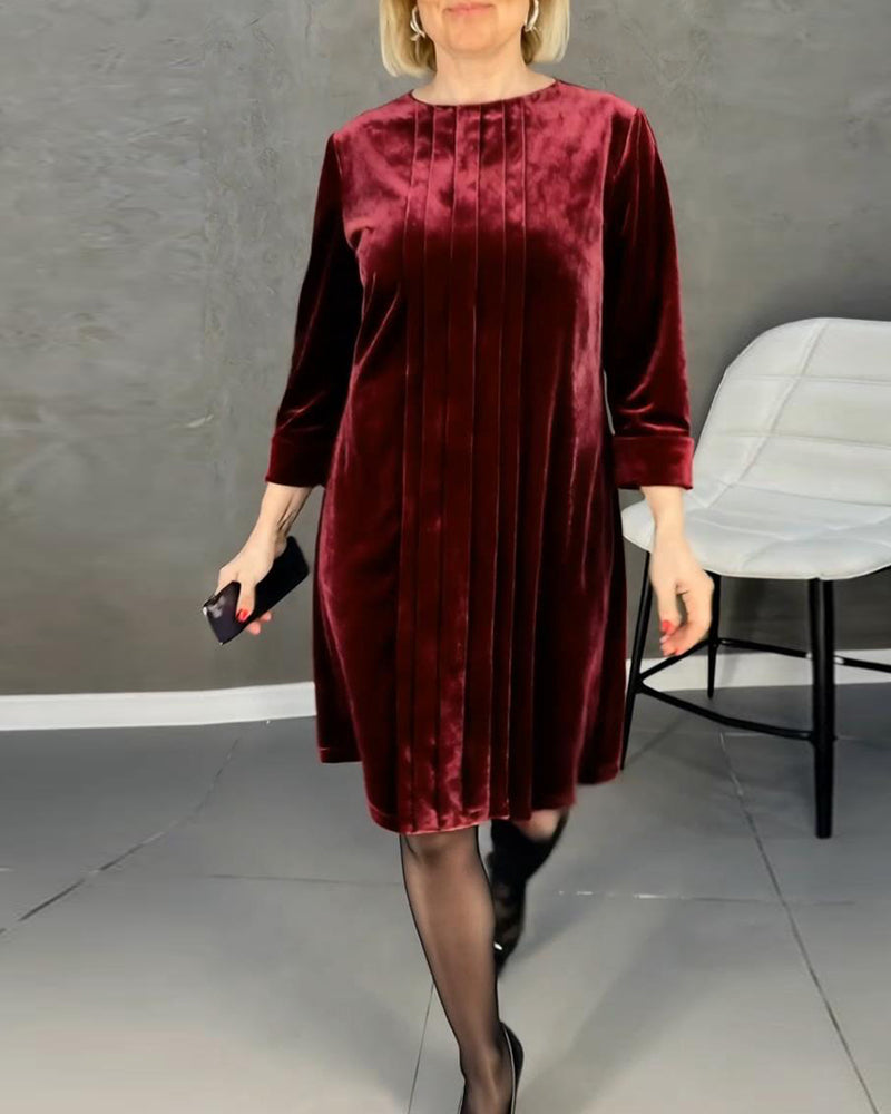 Round Neck Pleated Dress