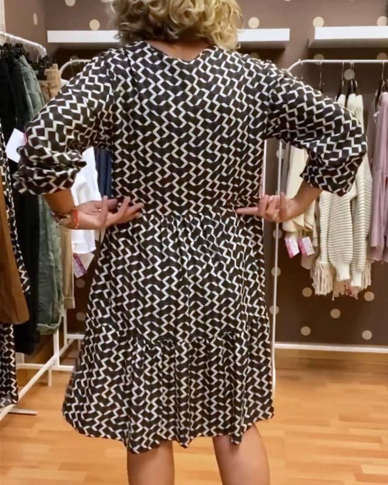 Geometric print V-neck casual dress