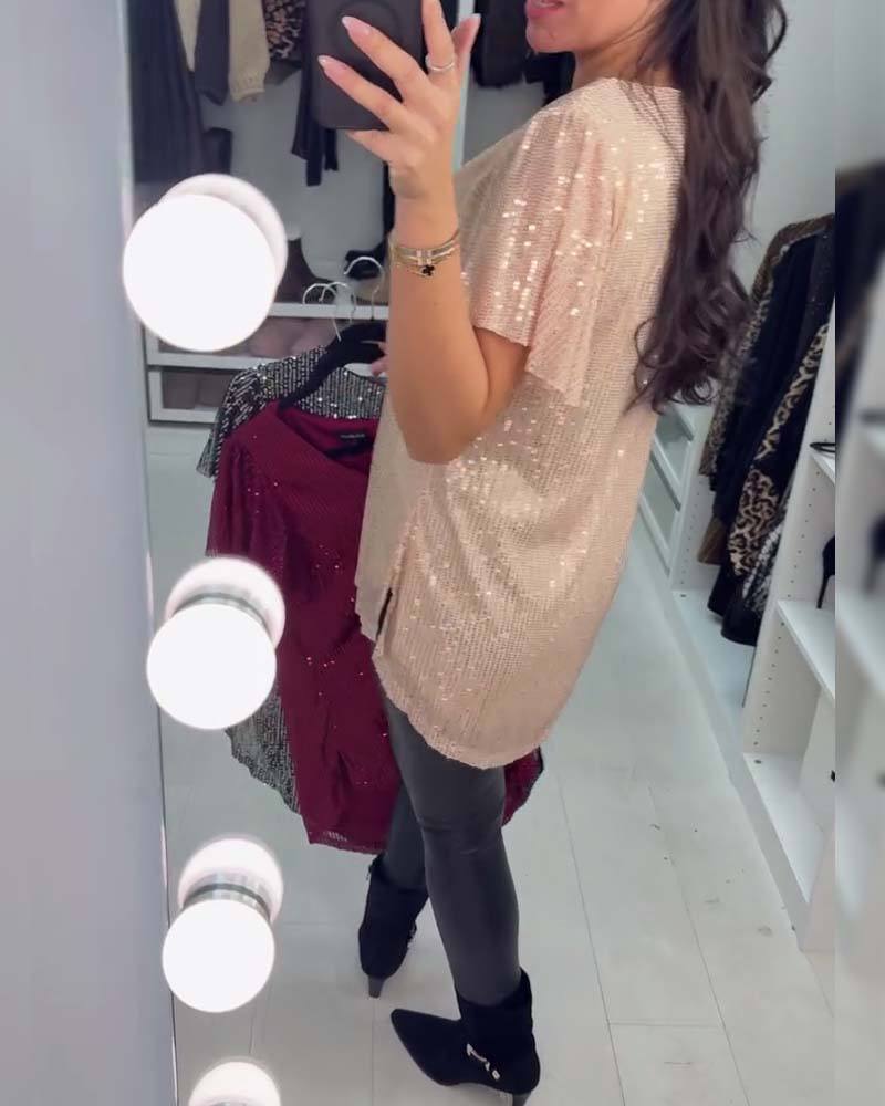 V-Neck Short-Sleeved Blouse