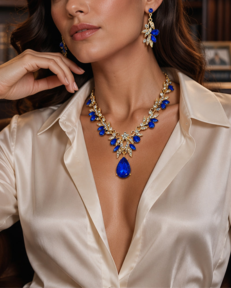 Sparkling Teardrop Pendant Necklace and Earrings Set