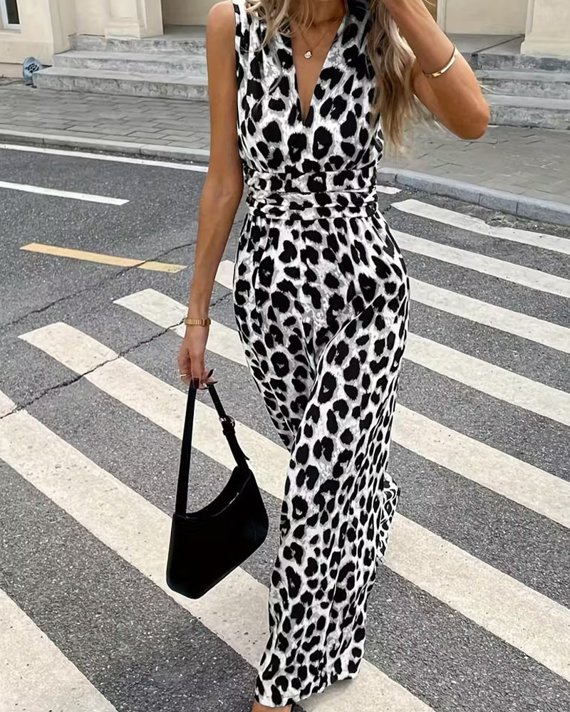 Leopard print sleeveless jumpsuit
