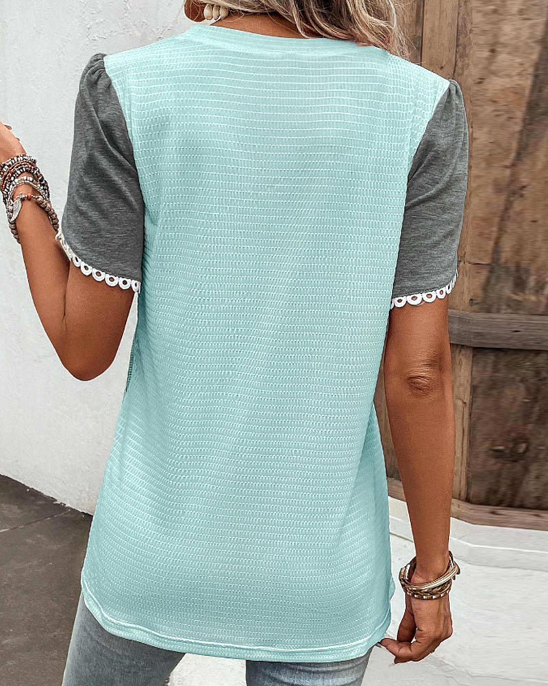 Color Block Round Neck T-shirt