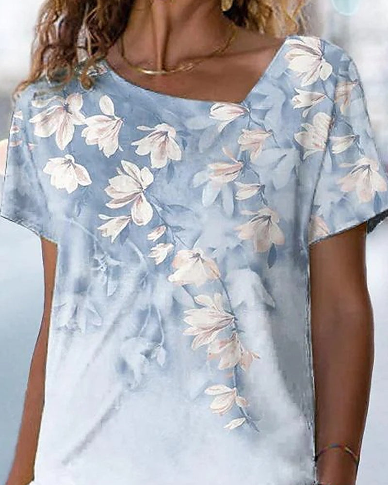 V-neck T shirt with Floral Print
