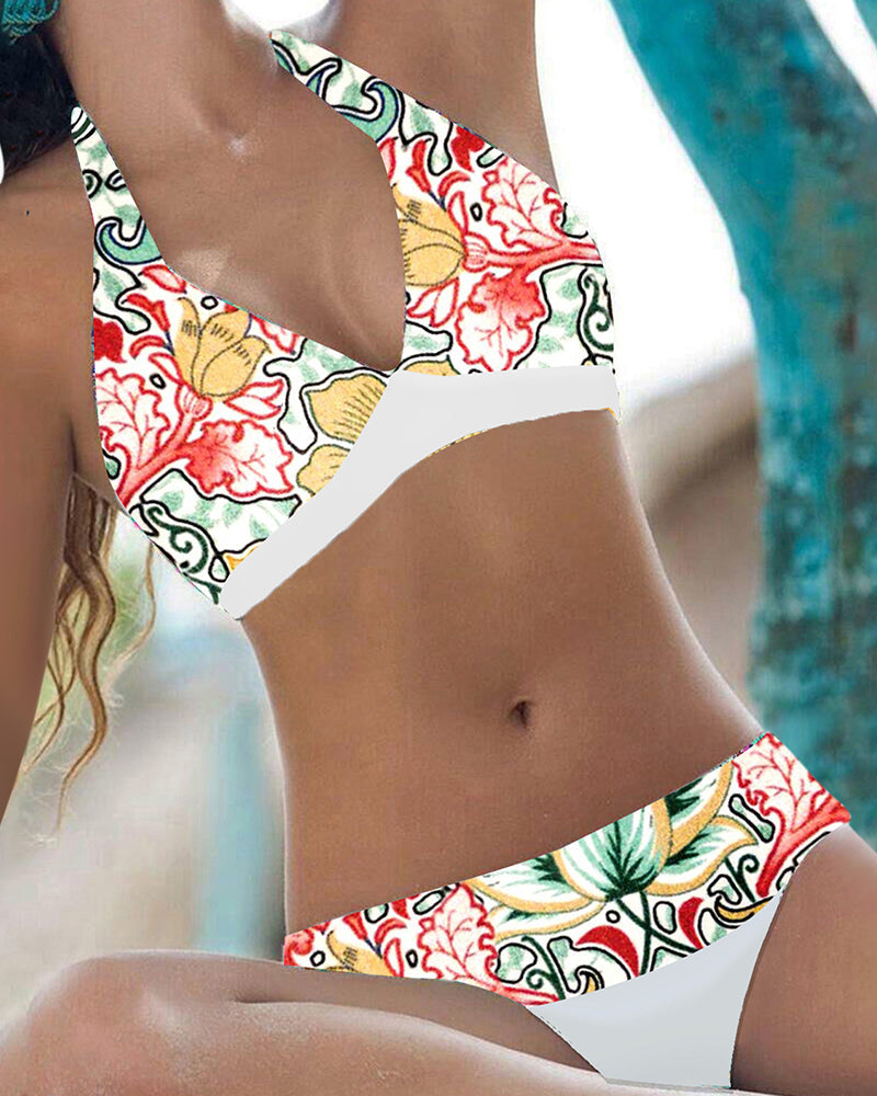 Floral pattern bikini set