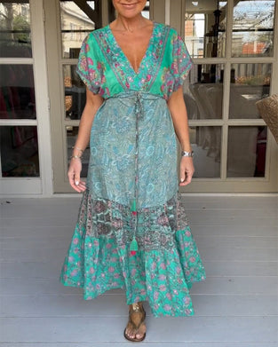 V-neck printed elegant dress