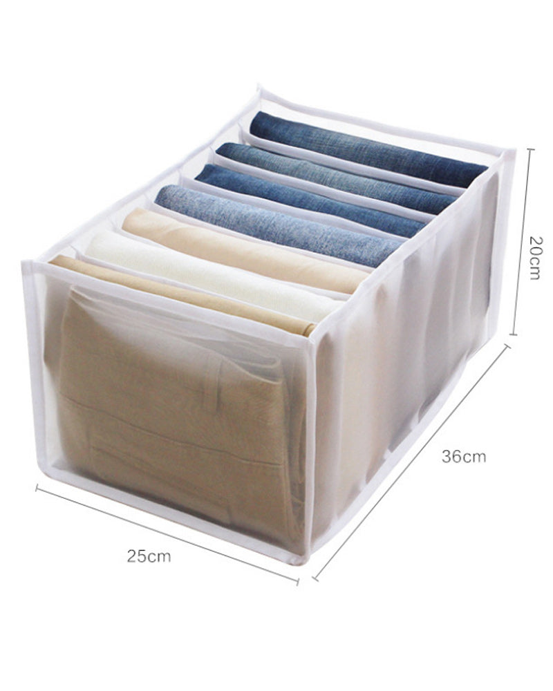 Clothes organizer for the wardrobe