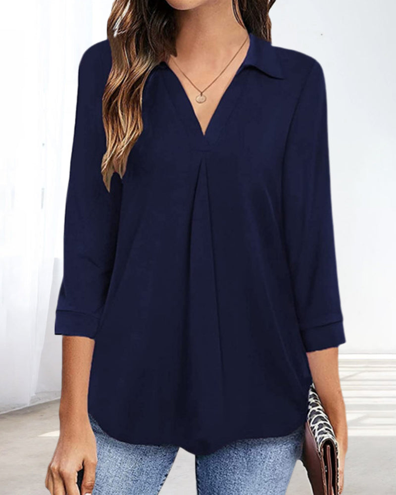 V-neck pullover top in solid color