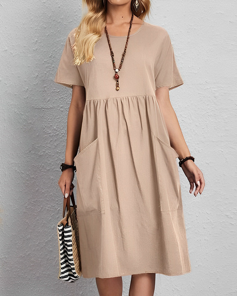 Round neck pleated short sleeve dress