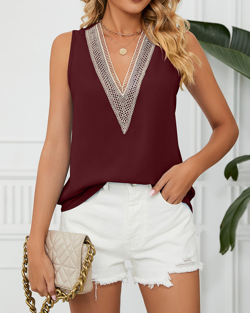 Solid Color V-neck Sleeveless Top