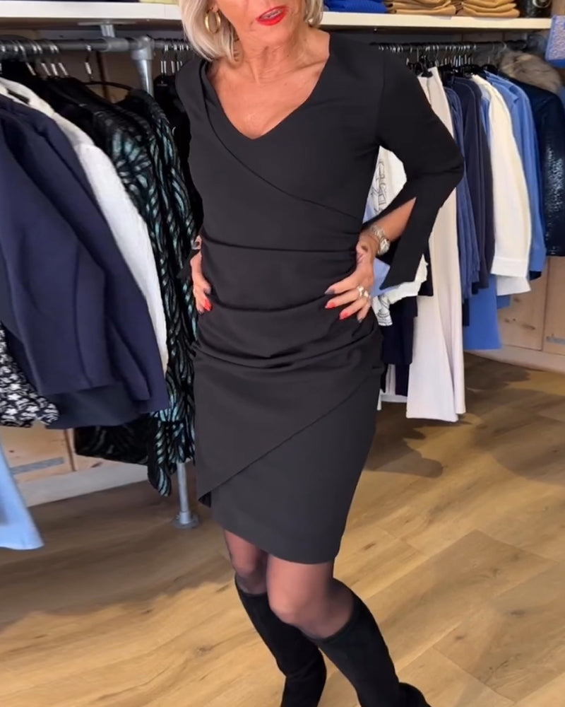 V-neck flare Sleeve dress