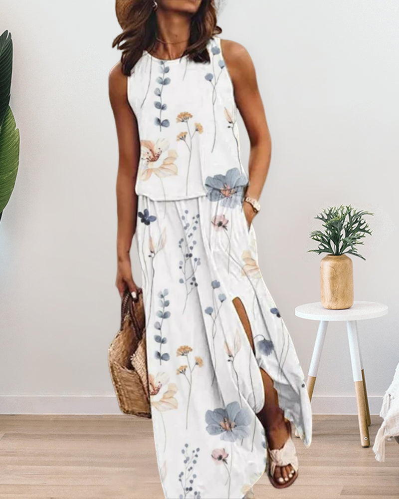 Sleeveless Dress in Floral Print