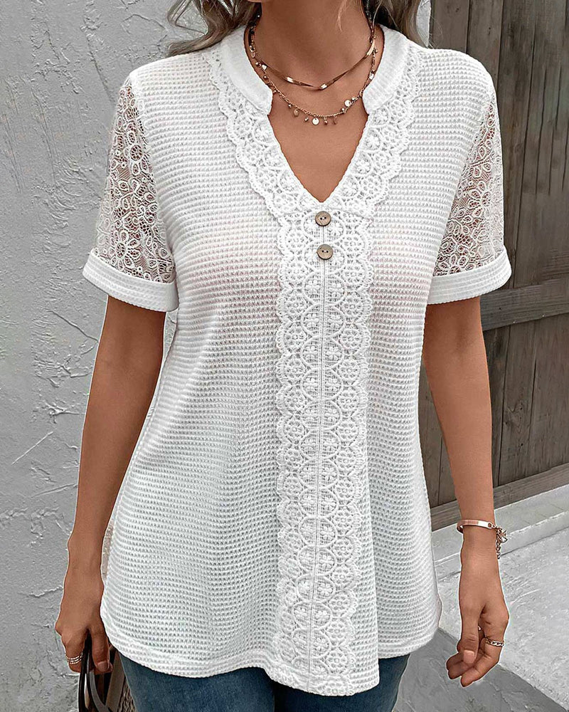 Solid color v-neck lace T-shirt