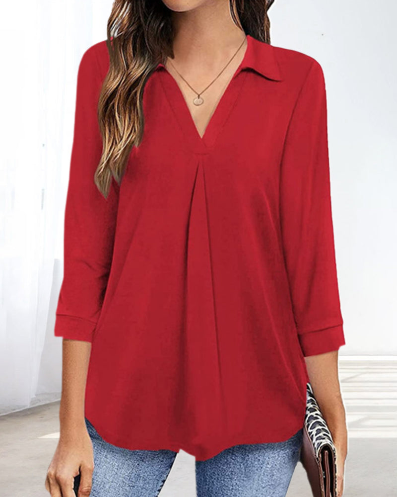 V-neck pullover top in solid color