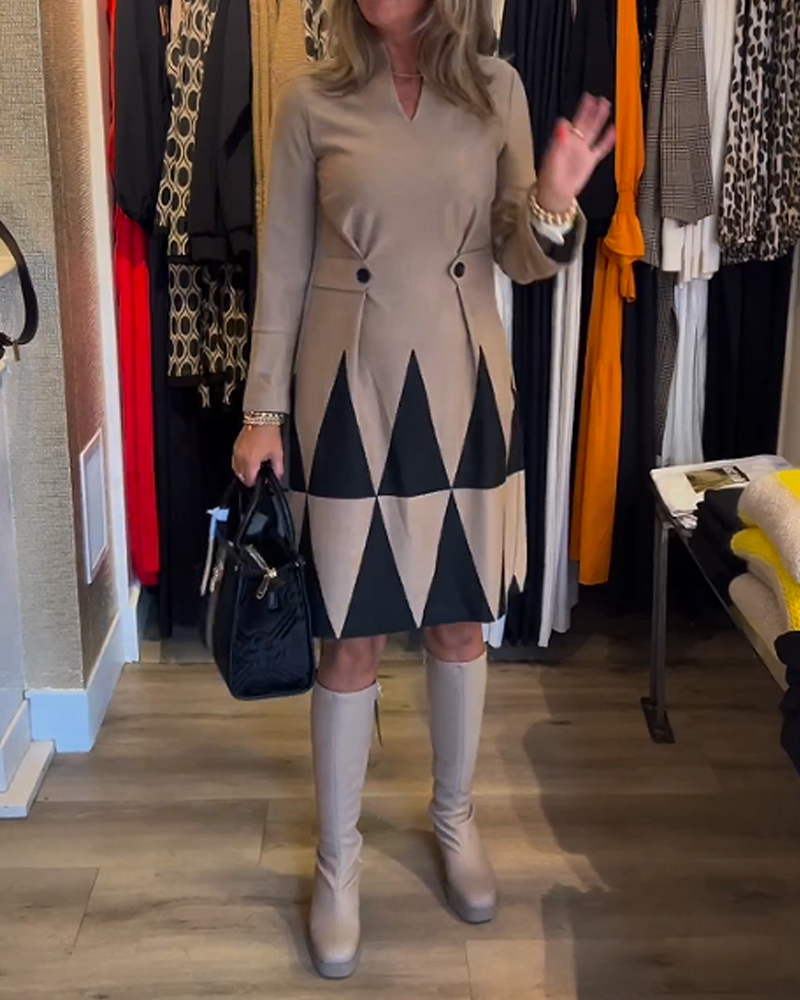 Elegant Geometric Print Dress