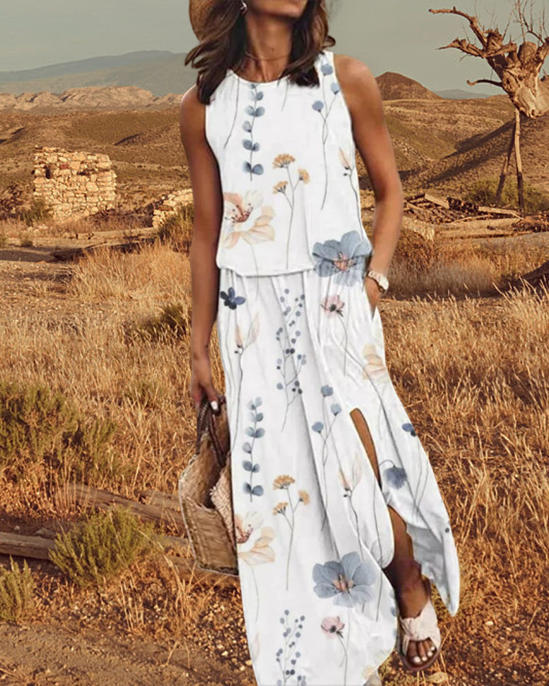 Sleeveless Dress in Floral Print