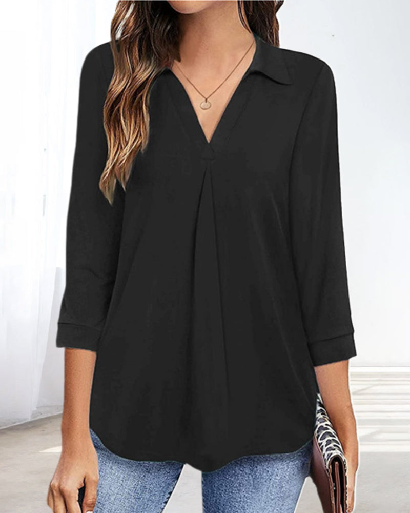 V-neck pullover top in solid color