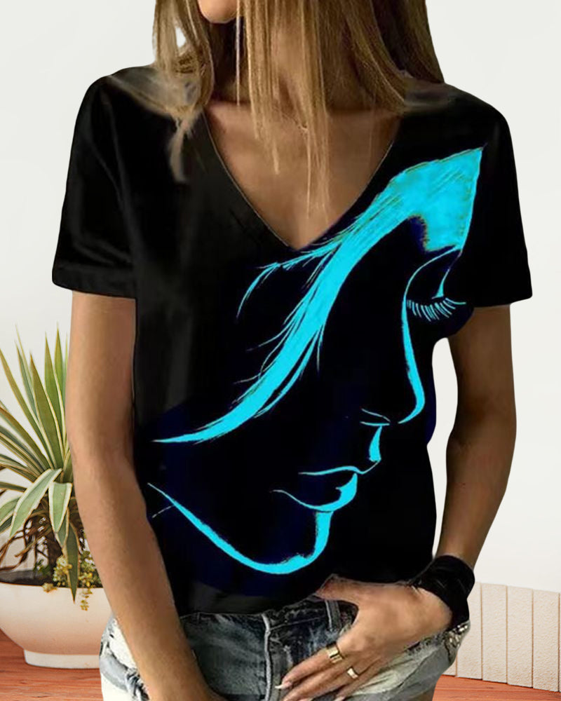 V neck T-shirt with Figure Print