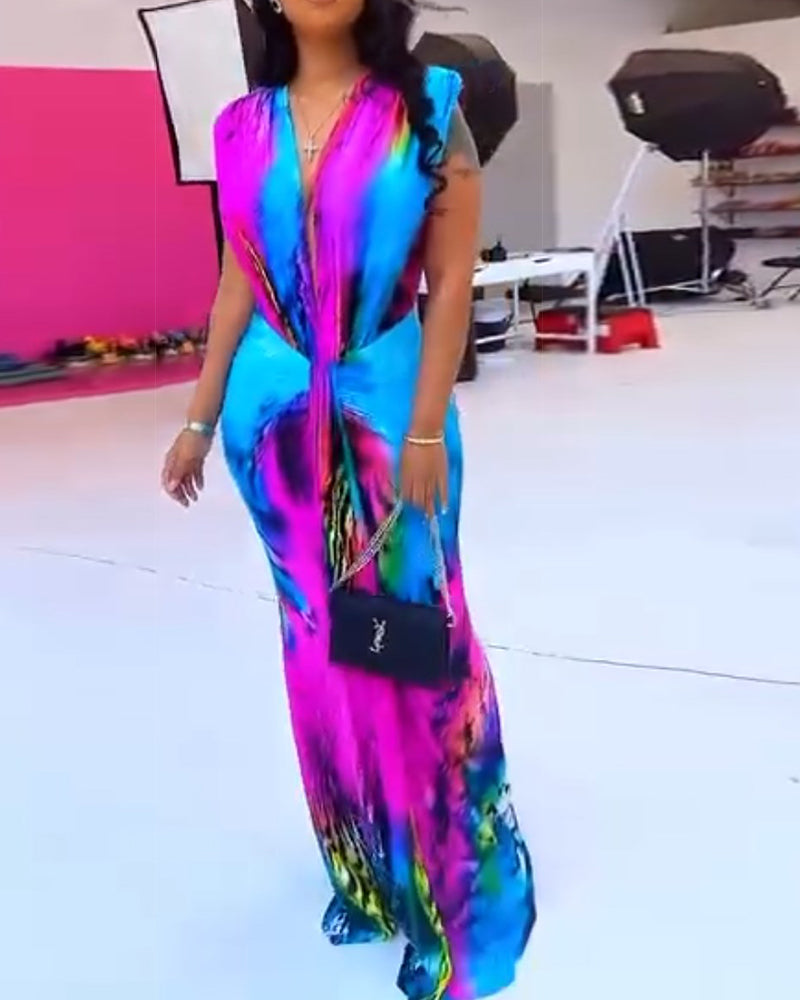 Sleeveless waist-cinched dress