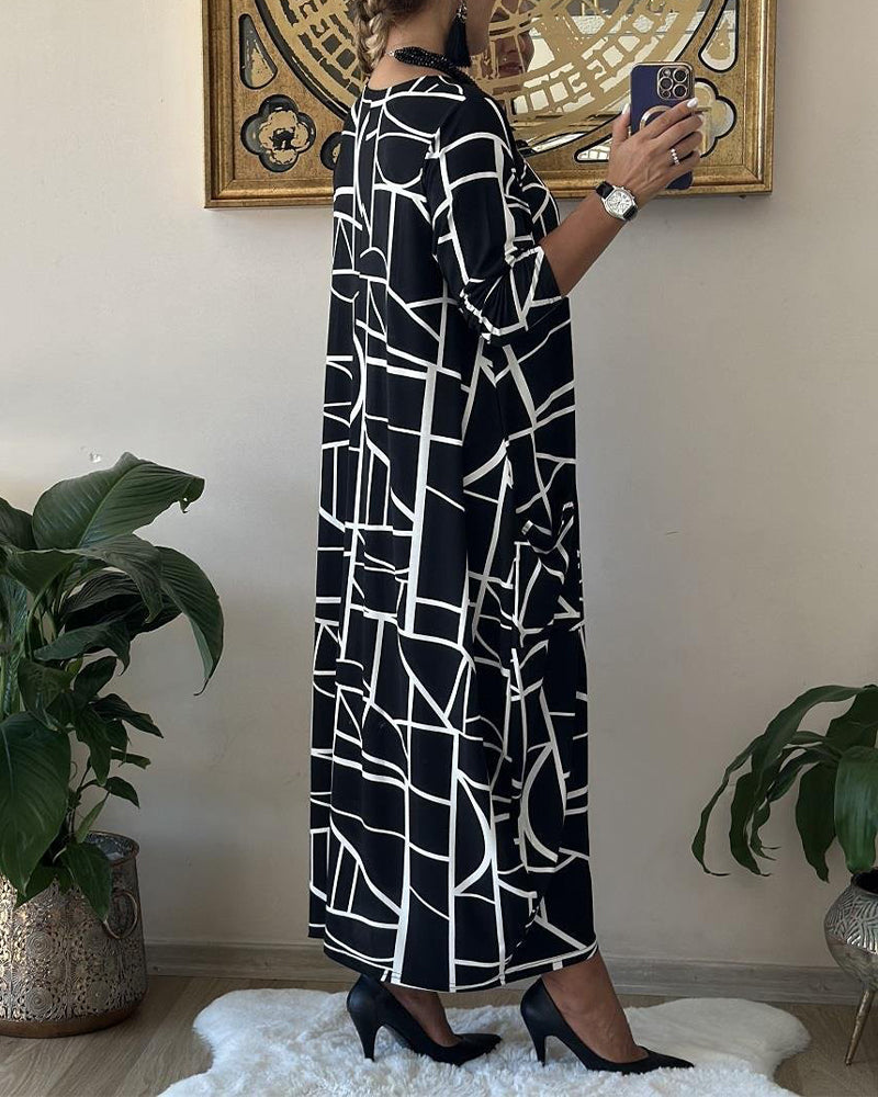 Loose Pocket Round Neck Shift Dress