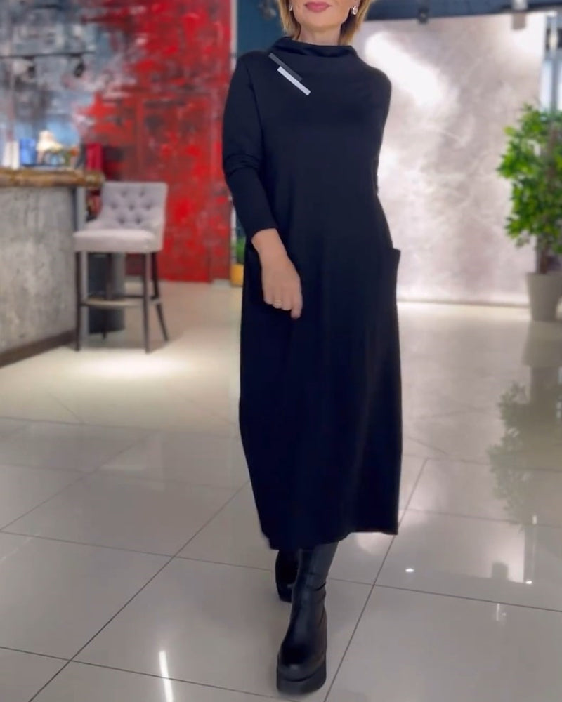 Solid Color Crew Neck Pocket Dress