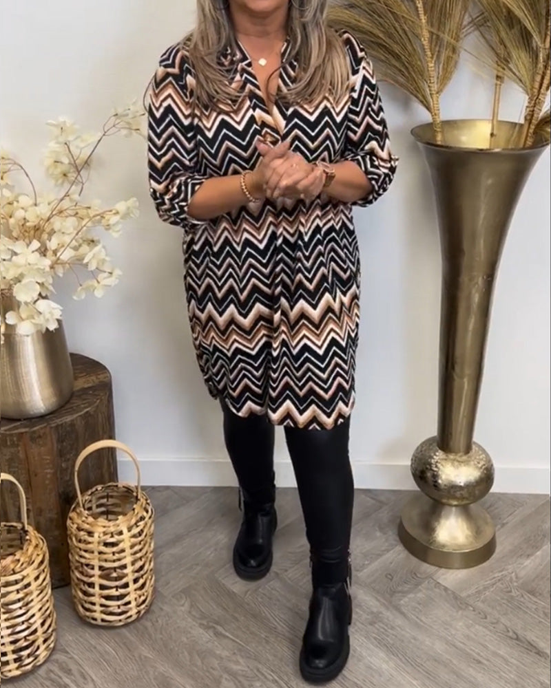 Wave print v-neck dress