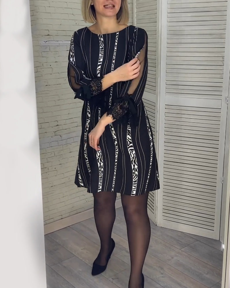 Knee-length striped dress