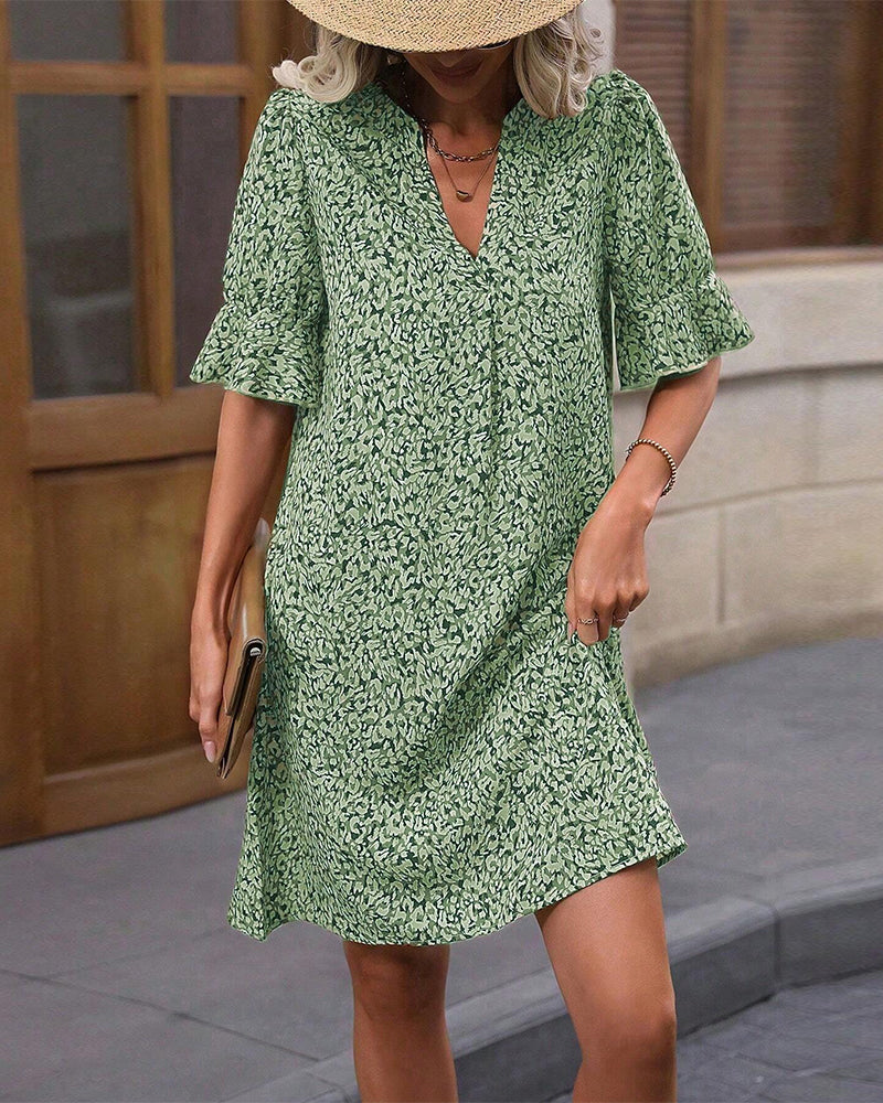 Elegant printed V-neck dress